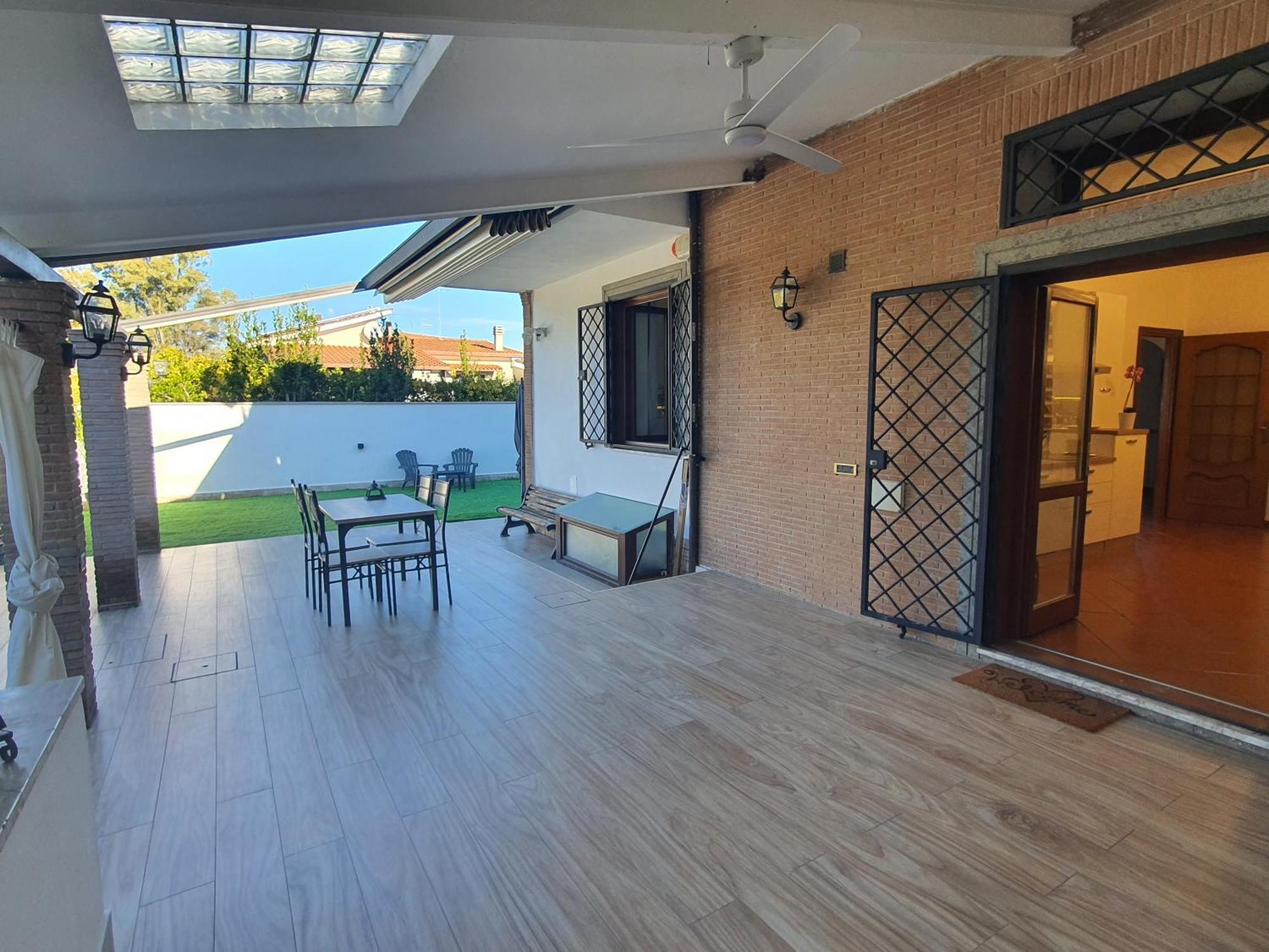 Il Sole Di Roma Villa Casal Palocco Exteriör bild