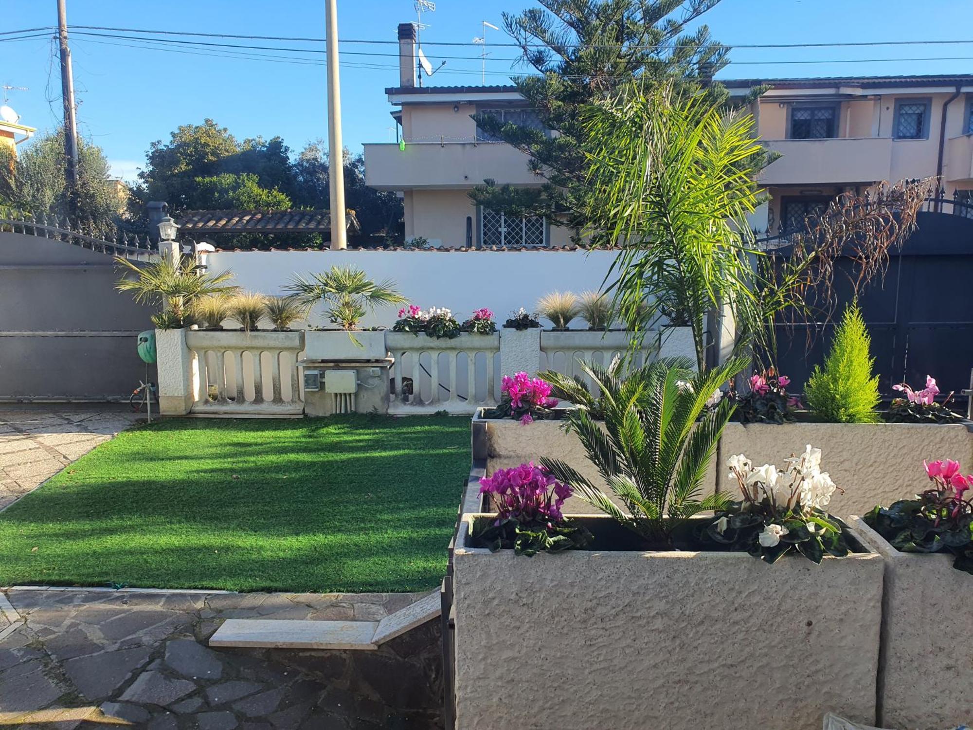 Il Sole Di Roma Villa Casal Palocco Exteriör bild